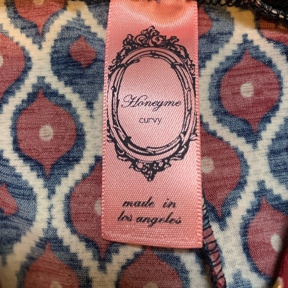 Honey me Curvy tunic, size XL - Picture 2 of 6